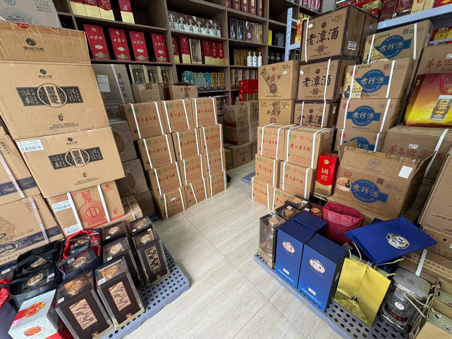 火星酒业门店货架与库存